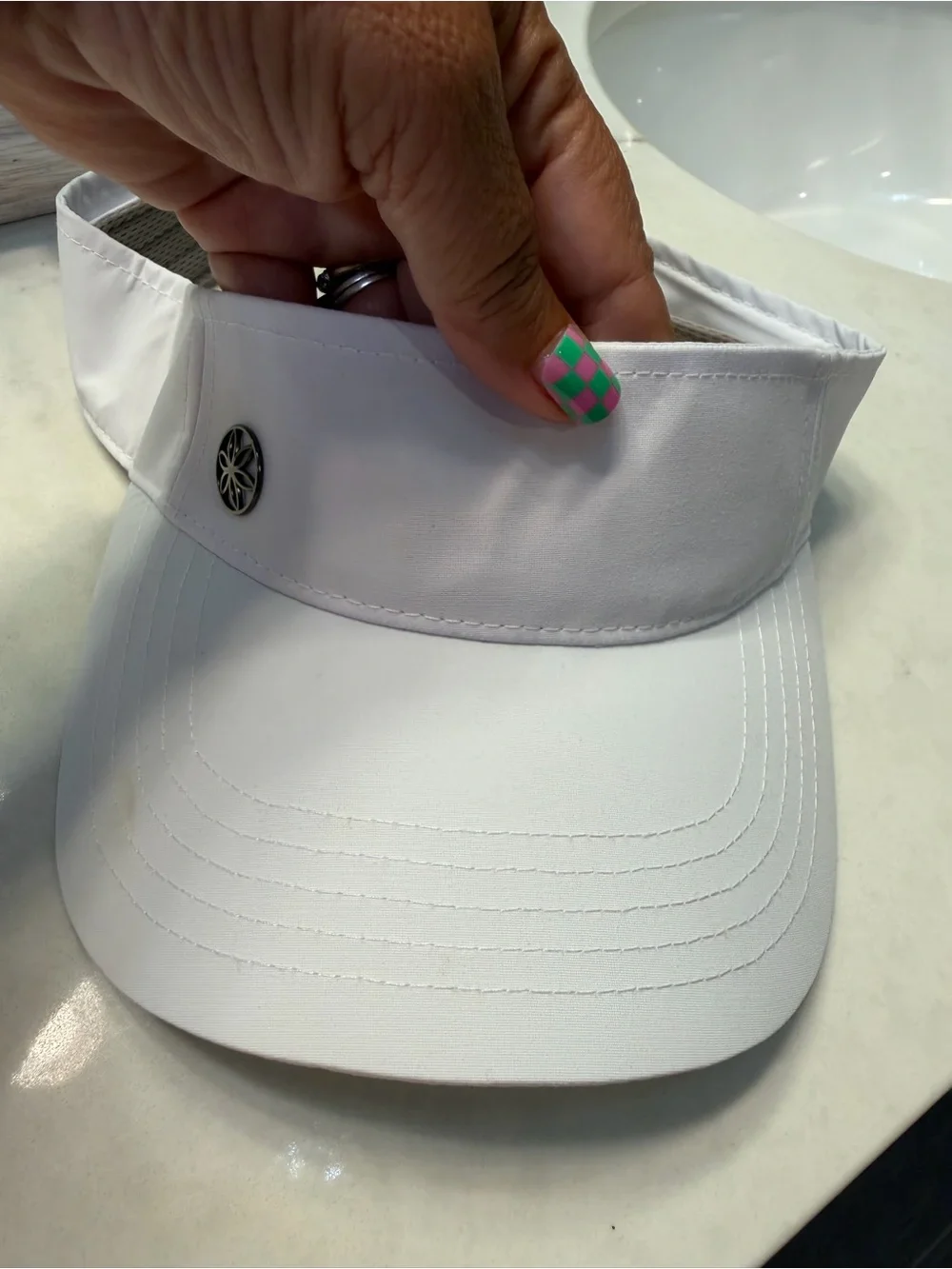 GAIAM White Women's Sport Visor with Metal Accent